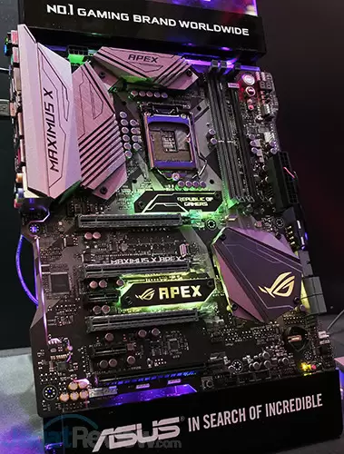 ROG Maximus X: Motherboard  ASUS Maximus X Apex