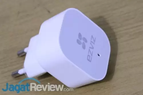 Hands-On Review Internet Camera EZVIZ C6T 4 EZVIZ C6T - 01