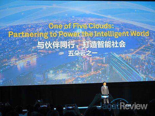 Huawei Perkuat Komitmennya untuk Bangun Teknologi Cloud untuk Semua 1 huawei connect keynote day 1