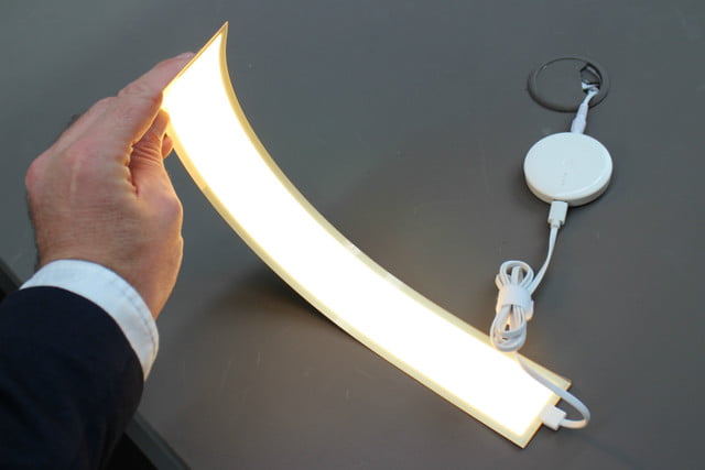 LG Buat Lampu OLED Yang Tahan 13 Tahun 1 LG Buat Lampu OLED Yang Tahan 13 Tahun