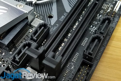 ASUS ROG STRIX Z370-I Gaming - 06