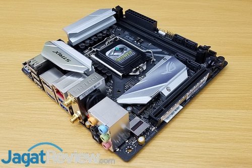 ASUS ROG STRIX Z370-I Gaming - 08