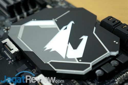 Gigabyte Z370 Aorus Gaming 7 - 02