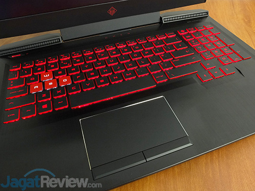 Review Notebook Gaming: HP Omen 15-ce087TX 10 HP Omen 15-ce087TX Keyboard Backlit