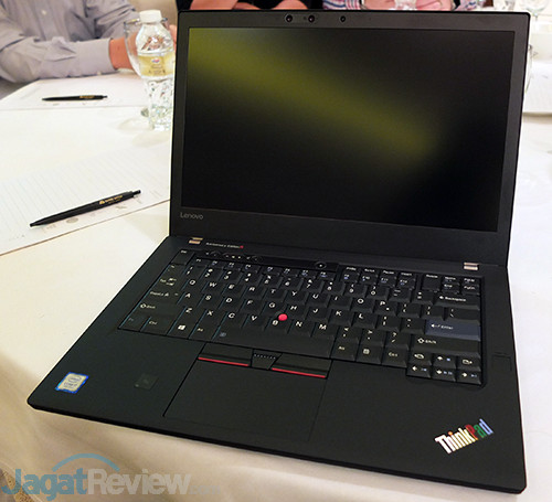 Hands-On Lenovo ThinkPad 25: Hadirkan Citarasa Retro ThinkPad 2 Lenovo ThinkPad 25 01