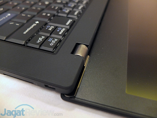 Hands-On Lenovo ThinkPad 25: Hadirkan Citarasa Retro ThinkPad 11 Lenovo ThinkPad 25 08