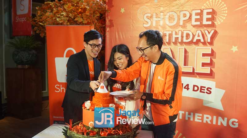 Rayakan Ulang Tahun, Shopee Komitmen Tingkatkan Layanan 34 1 2