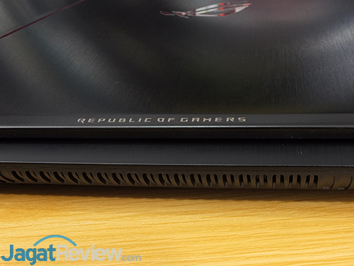 Review Notebook Gaming: ASUS ROG STRIX GL702ZC 3 ASUS GL702ZC ROG Logo 02