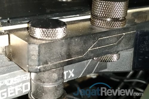 Review VGA Card: ASUS ROG Poseidon GTX 1080 Ti Platinum 2 ASUS ROG Poseidon GTX 1080 Ti 04