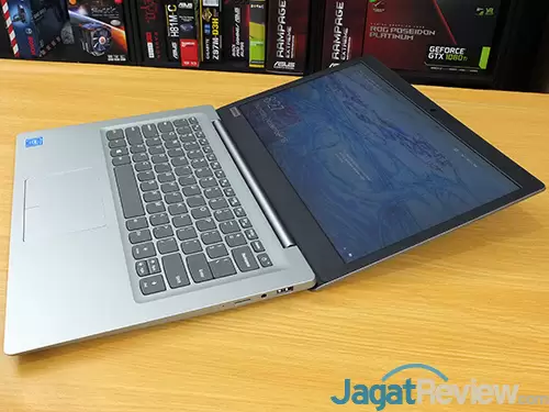 Lenovo IdeaPad 120S Hinge