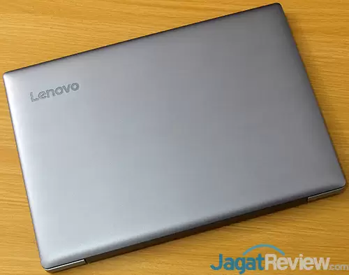 Lenovo IdeaPad 120S Top Side
