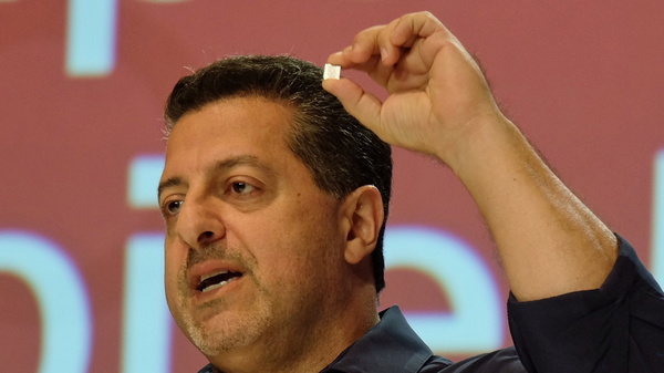 Qualcomm Umumkan Snapdragon 845 di Hawaii 5 2017 1206 03125700 01