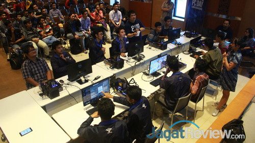 Extreme PC Day – Campus Roadshow: Intel Optane Sapa Surabaya 7 Extreme PC Day Surabaya 07