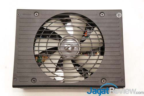 Unboxing: Corsair AX1600i Power Supply 10 AX1600i 13s