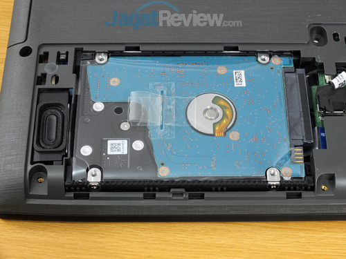 Review Acer Aspire E5-476G: Laptop Murah Untuk Gaming & Editing 18 Acer E5 476G SATA Storage Compartment