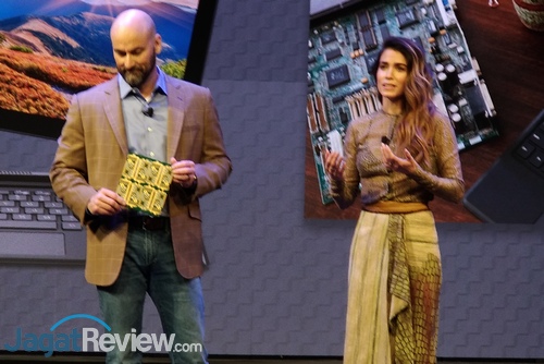 Dell & Bahan Daur Ulang: dari Bodi Laptop Hingga Perhiasan 5 Dell CES 2018 08