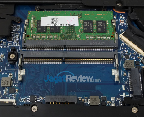 HP Omen 15 ce085TX Memory Slots