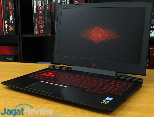 HP Omen 15 ce085TX Notebook