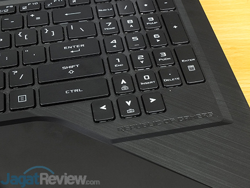 Review Notebook Gaming: ASUS ROG STRIX GL503VD 13 ASUS GL503VD Arrow Keys
