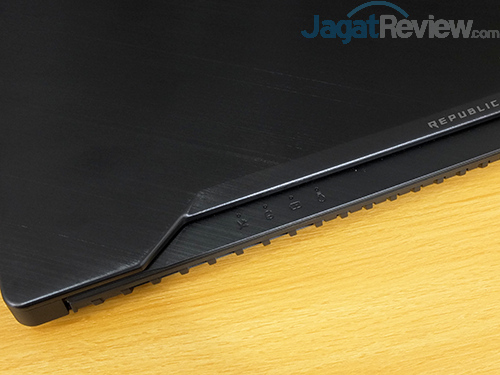Review Notebook Gaming: ASUS ROG STRIX GL503VD 16 ASUS GL503VD Indicator Lamps