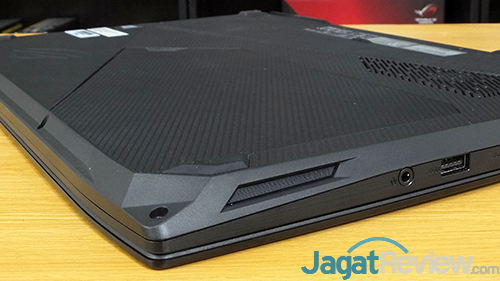 Review Notebook Gaming: ASUS ROG STRIX GL503VD 31 ASUS GL503VD Speaker Vent Left