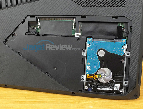 Review Notebook Gaming: ASUS ROG STRIX GL503VD 19 ASUS GL503VD Upgrade Compartment