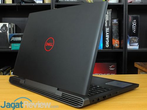 Review Notebook Gaming: Dell Inspiron Gaming 15 7577 2 Dell Inspiron Gaming 7577 Rear Side
