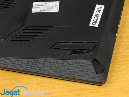 Review Notebook Gaming: MSI GE63VR 7RF RAIDER 23 MSI GE63VR 7RF Speakers Grill Left