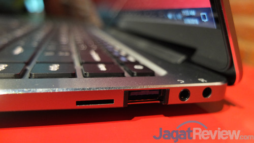 Zyrex & JD.ID Hadirkan Laptop Murah dengan Bodi Logam+Layar Bezel-less IPS Full HD 5 Zyrex Sky 232 Xtreme Launch 05