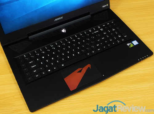 AORUS X7 DT v7 Keyboard Touchpad
