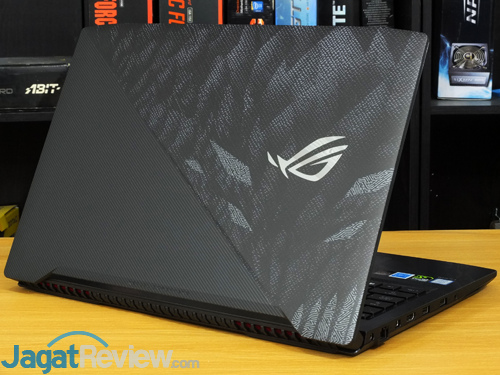 Review Notebook Gaming: ASUS ROG STRIX GL503VM Hero Edition 2 ASUS GL503VM HERO EDITION Rear Side