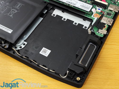 Review Notebook Gaming: ASUS ROG STRIX GL503VM Hero Edition 29 ASUS GL503VM HERO EDITION Storage SATA Speaker Left