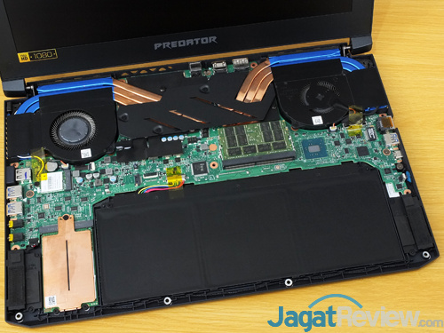 Review Notebook Gaming: Acer Predator Triton 700 25 Acer Predator Triton 700 Internal Components Layout