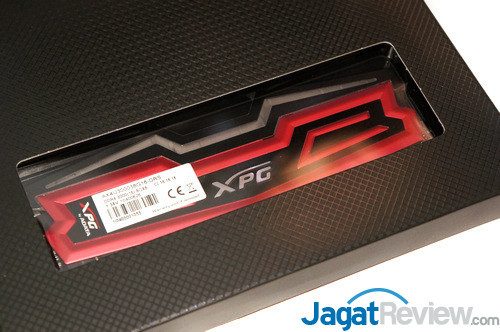 Hands-on Review: ADATA XPG Spectrix D40 DDR4-3000 16GB Kit (2x8GB) 4 SpectrixD40 DSC04176s