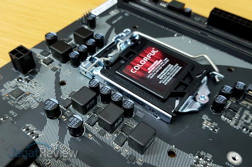 Hands-On Motherboard Colorful B360-HD Deluxe V20 8 Colorful C.B360M HD Deluxe V20 09