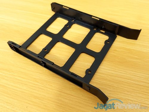 Review Casing Corsair Carbide 275R 23 Corsair Carbide 275R 15