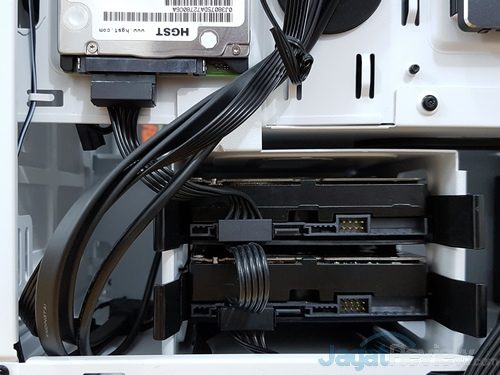 Corsair Carbide 275R 38