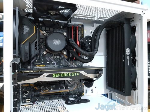Corsair Carbide 275R 60