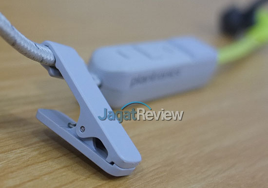 Hands-On Review Earphone: Plantronics Backbeat Fit 305 2 DSCF9168