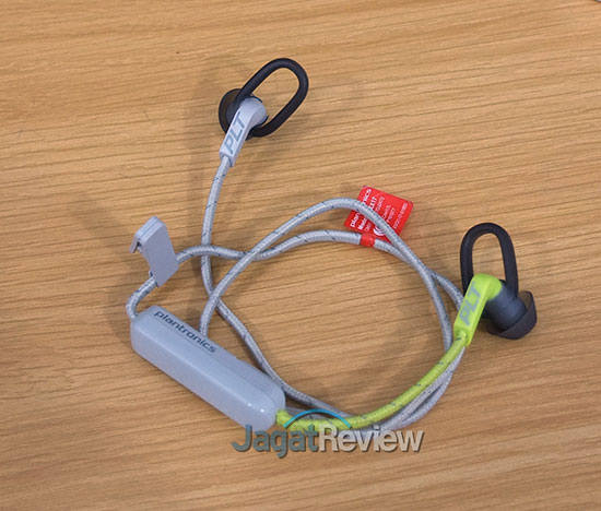 Hands-On Review Earphone: Plantronics Backbeat Fit 305 5 DSCF9191