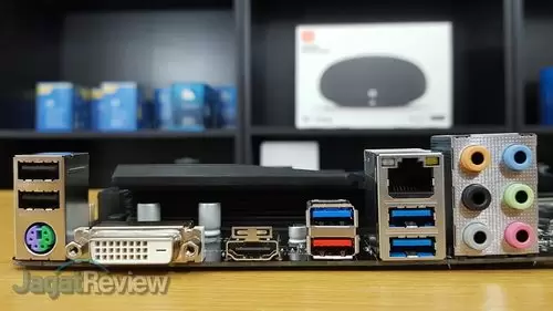 Hands-On Motherboard Gigabyte B360M AORUS Gaming 3 4 Gigabyte B360M Aorus Gaming 3 11