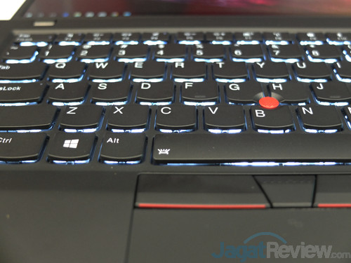 Hands-On Laptop Lenovo ThinkPad X1 Carbon (Gen 6) & X1 Yoga (Gen 3) 8 Lenovo ThinkPad Media Workshop 2018 07