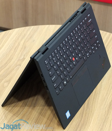 Hands-On Laptop Lenovo ThinkPad X1 Carbon (Gen 6) & X1 Yoga (Gen 3) 11 Lenovo ThinkPad Media Workshop 2018 10