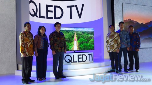 samsung qled tv and digital appliances 2