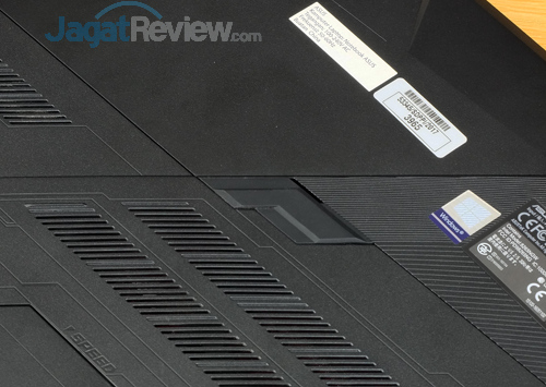 Review Notebook Gaming: ASUS ROG G703VI 25 ASUS G703VI Compartment Screw Cover