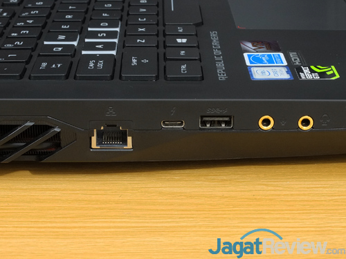 Review Notebook Gaming: ASUS ROG G703VI 9 ASUS G703VI Connectors Left