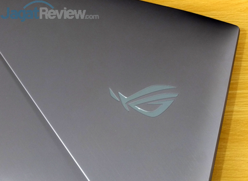 Review Notebook Gaming: ASUS ROG G703VI 3 ASUS G703VI ROG Logo