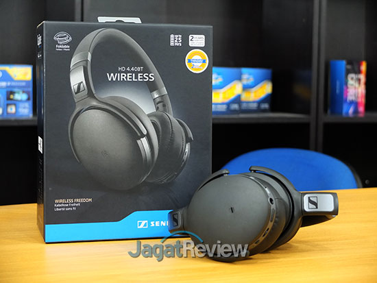 Hands-On Review Headphone: Sennheiser HD 4.40 BT 27 DSCF9248