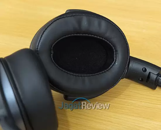 Hands-On Review Headphone: Sennheiser HD 4.40 BT 9 DSCF9271
