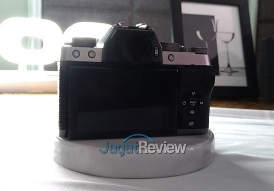 Hadir di Indonesia, Fujifilm X-T100 Sasar Pengguna DSLR 4 P 20180528 161802